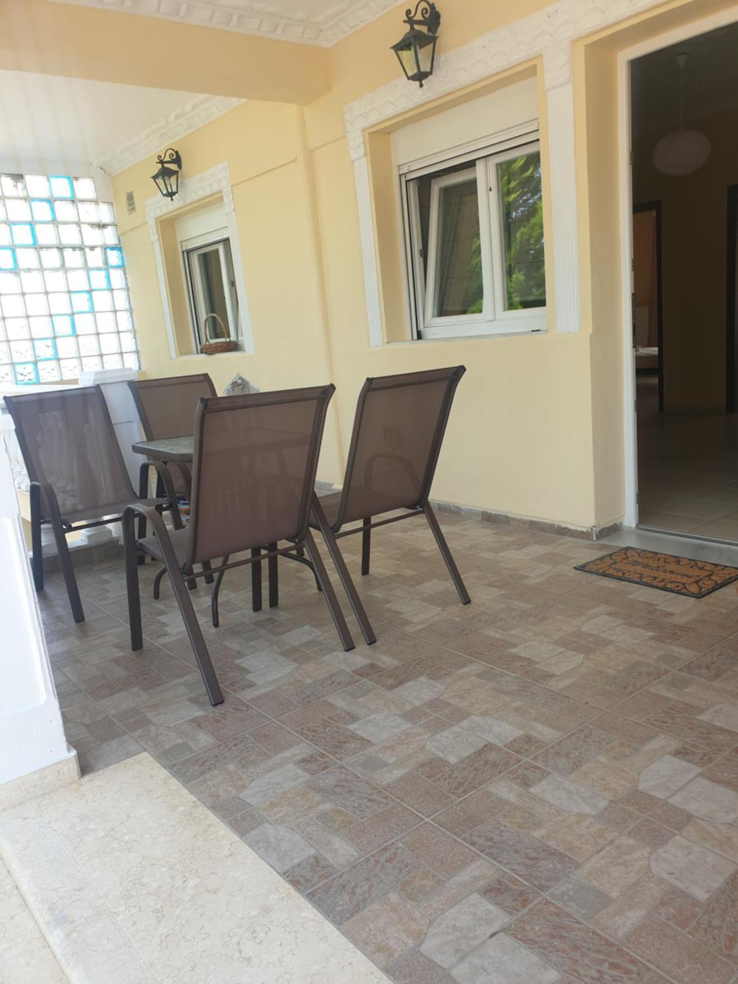 Plaza Apartments Nea Vrasna Exterior photo